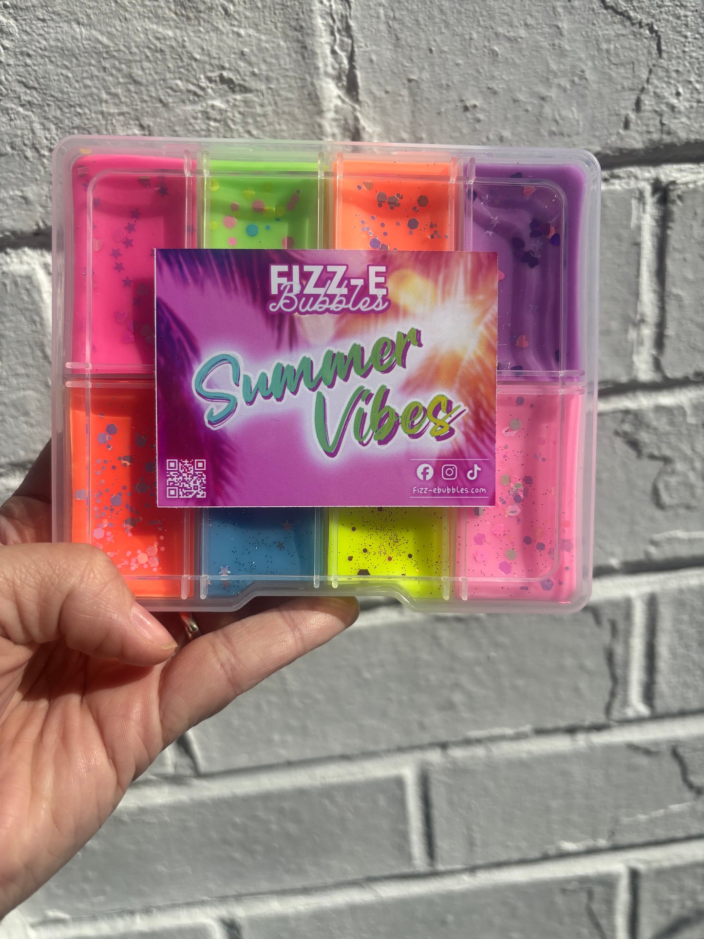SUMMER VIBES COLLECTION!